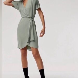 Aritzia Babaton Wallace Wrap Dress